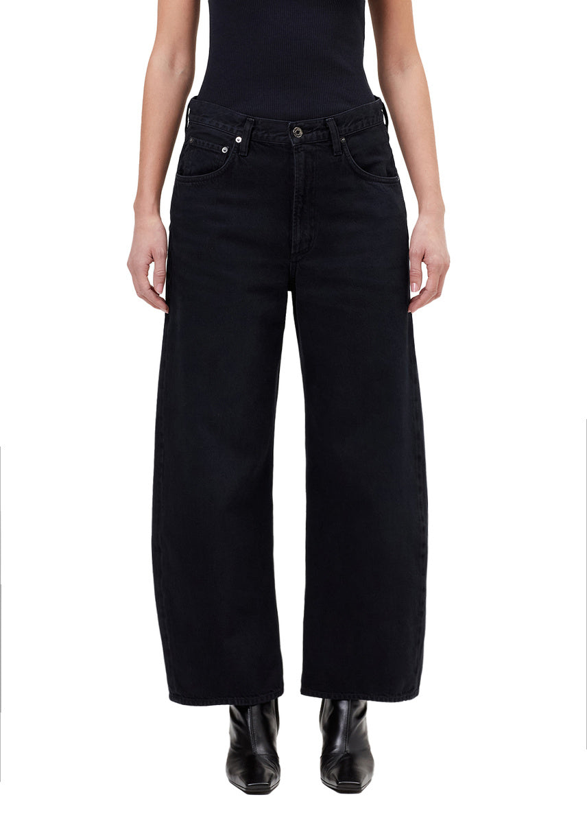 Low Curve Jean Crop