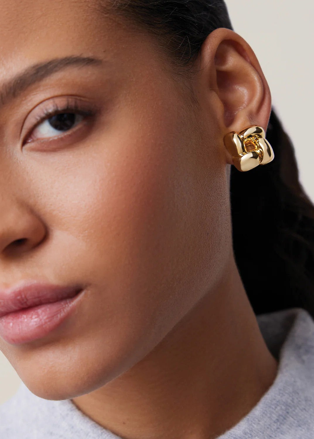 Small Woven Earrings - Gold