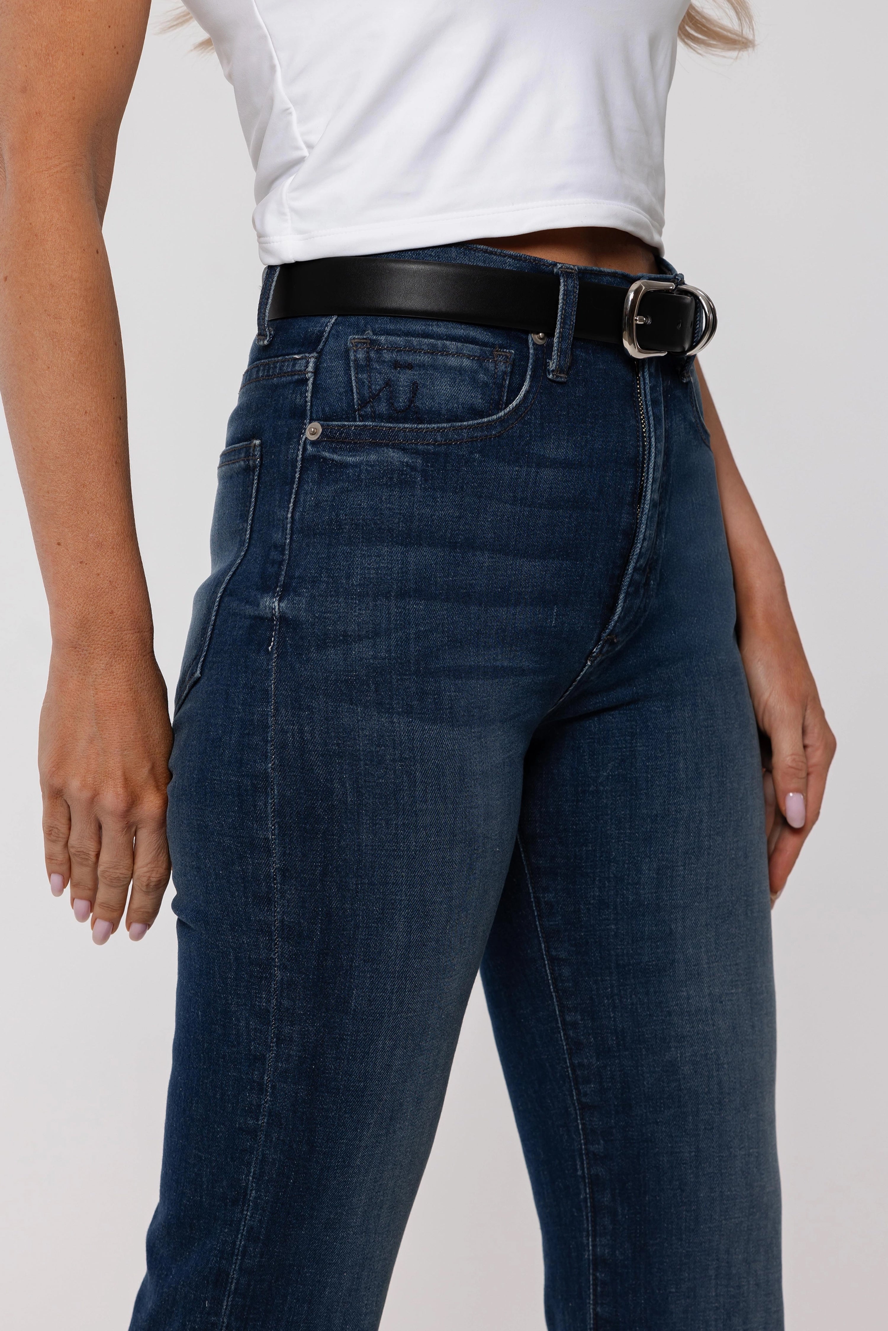 The Isabella Mini Flare