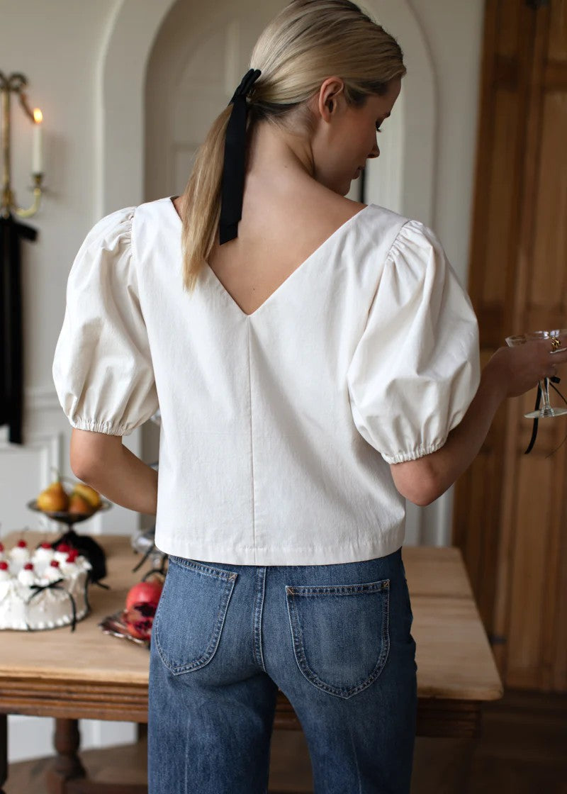 V Top - White Swan