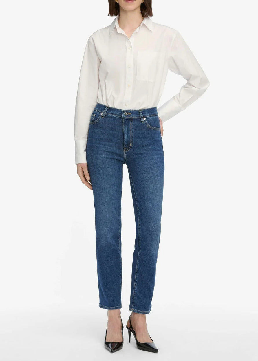Le Sleek Straight Jean