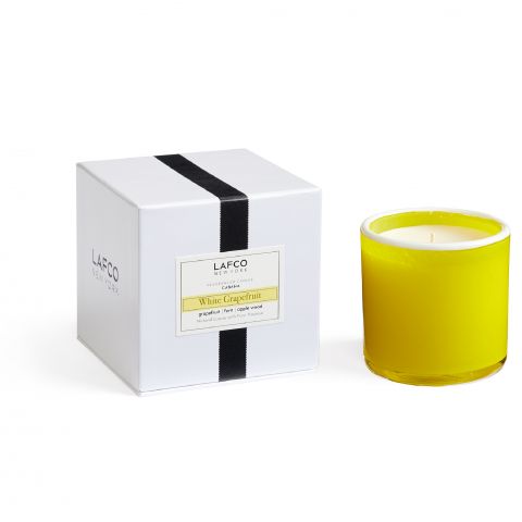 Lafco - 6.5 oz White Grapefruit Classic Candle - HH43C