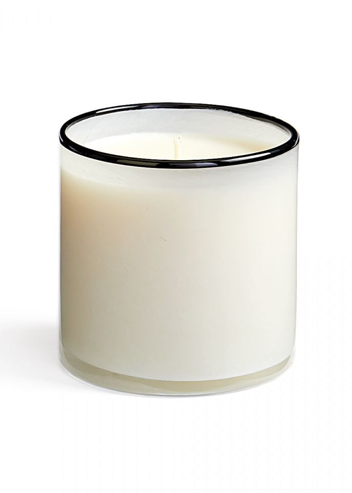 Lafco - 15.5 oz Champagne Signature Candle - HH15