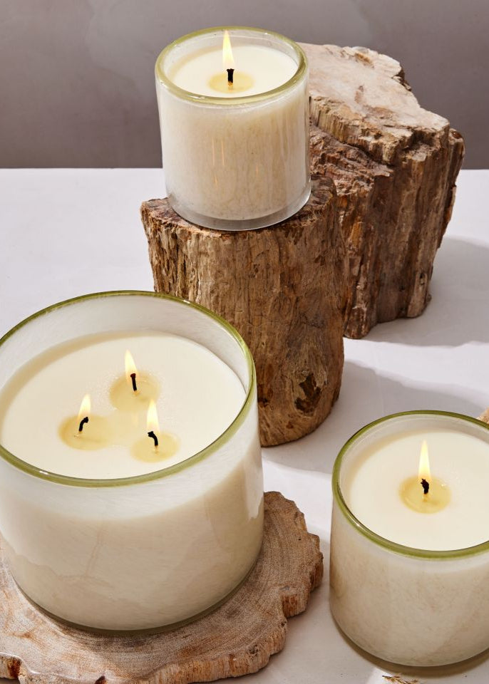 Lafco - 6.5 oz Feu de Bois Classic Candle - HH18C