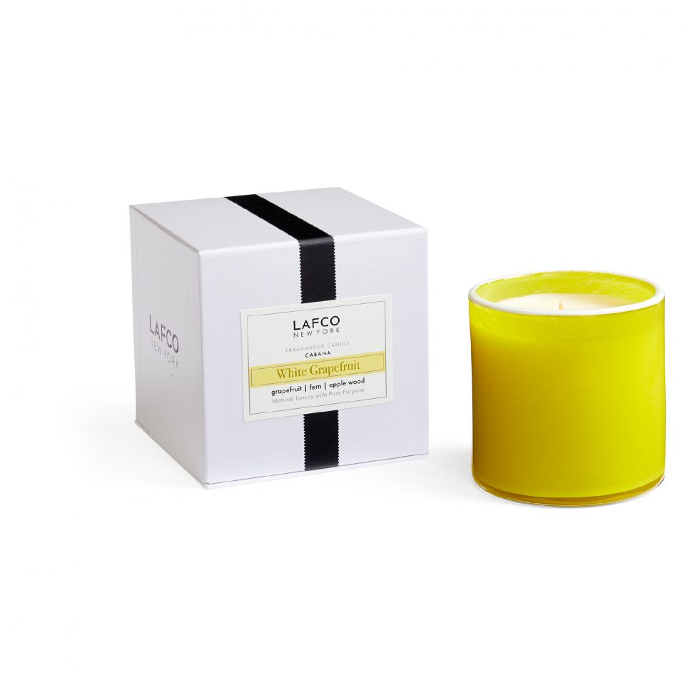 Lafco - 15.5 oz White Grapefruit Signature Candle - HH43